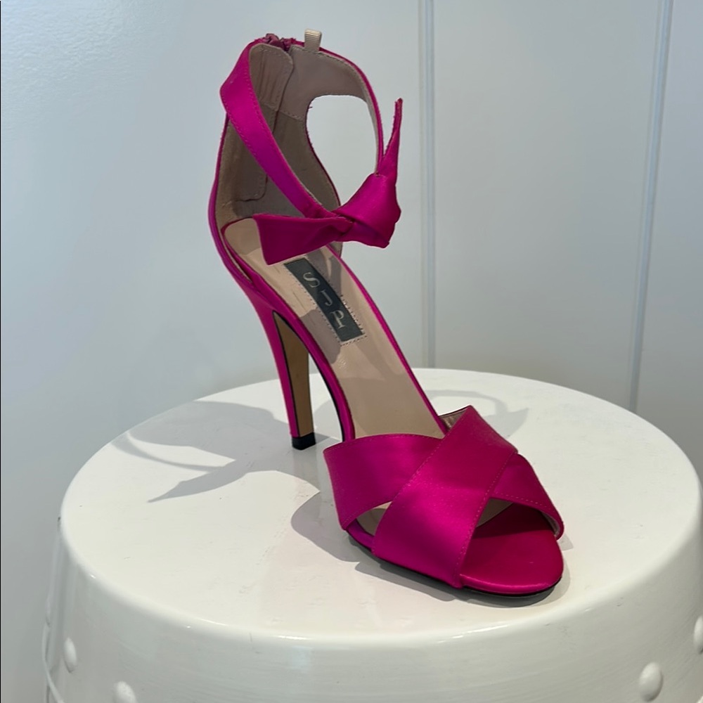 SJP by Sarah Jessica Parker Fuchsia Heels